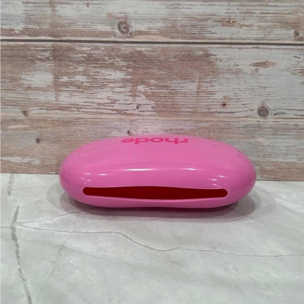 ‼️FIVE AVAILABLE‼️RHODE Jelly bean bag - Picture 2 of 3